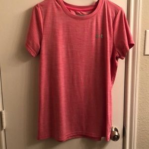 Women’s under armour Fitness TShirt